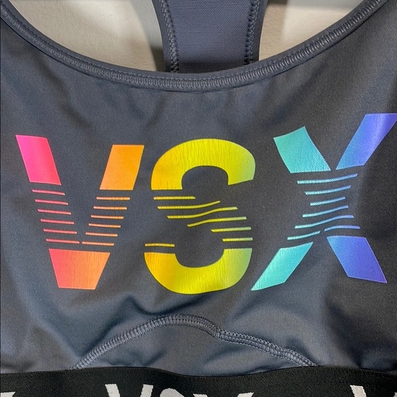 VSX Victoria Secret Gray Sports Bra Medium Support Performance Fabric - Picture 4 of 8